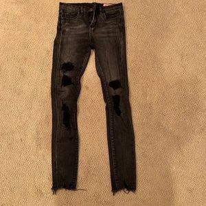 Blank NYC straight leg, ankle length, slightly frayed, black girls jeans